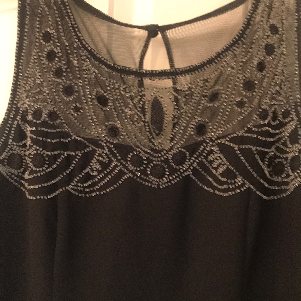 Formal. Sleeveless. Beeding
